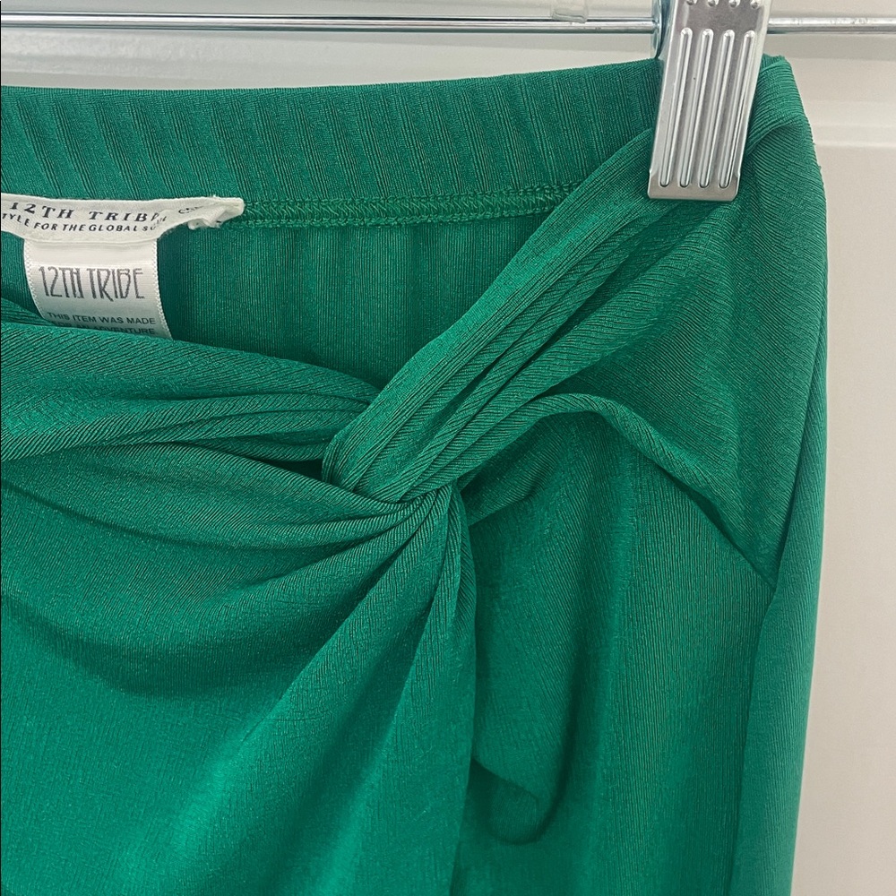 Emerald Two Piece Set - image 4